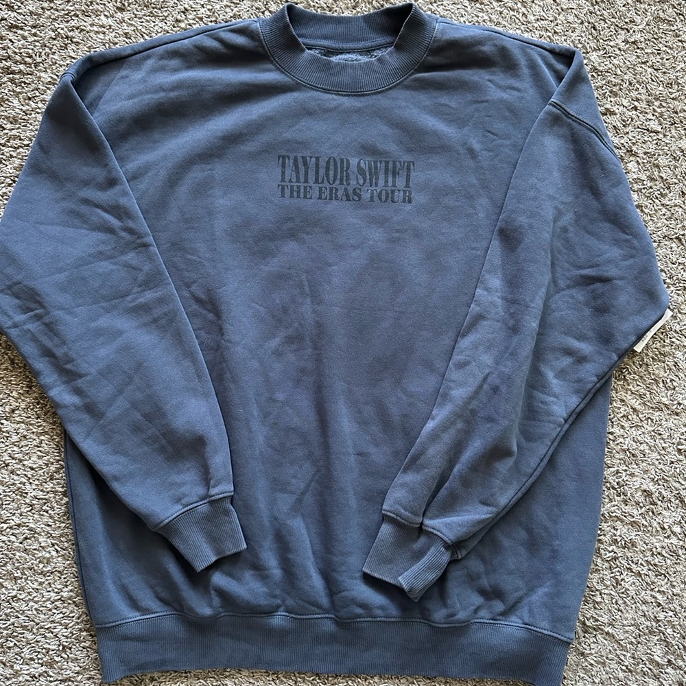 Taylor Swift Eras Tour Blue Crewneck Size Medium